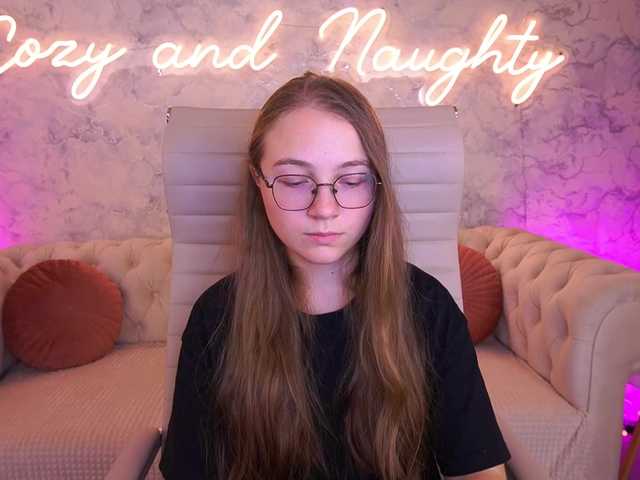 ArrinaWairr live cam on BongaCams