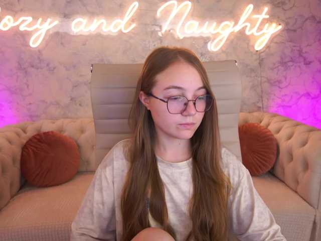ArrinaWairr live cam on BongaCams