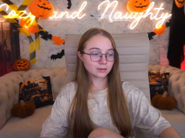 ArrinaWairr live cam on BongaCams