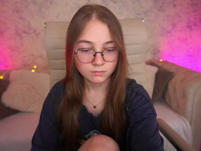 ArrinaWairr live cam on BongaCams