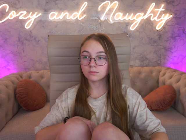 ArrinaWairr live cam on BongaCams