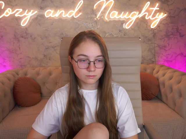 ArrinaWairr live cam on BongaCams