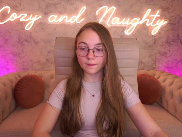 ArrinaWairr live cam on BongaCams