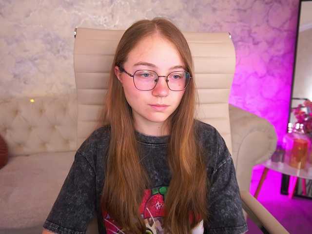 ArrinaWairr live cam on BongaCams