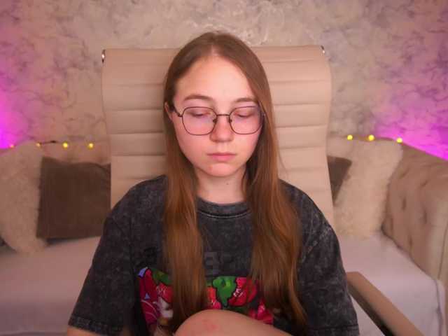 ArrinaWairr live cam on BongaCams