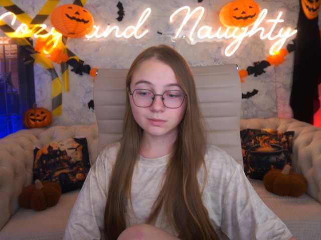 ArrinaWairr live cam on BongaCams