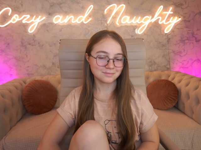 ArrinaWairr live cam on BongaCams