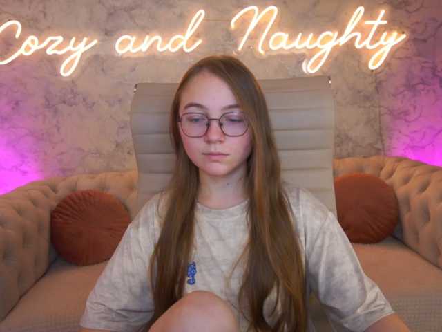 ArrinaWairr live cam on BongaCams