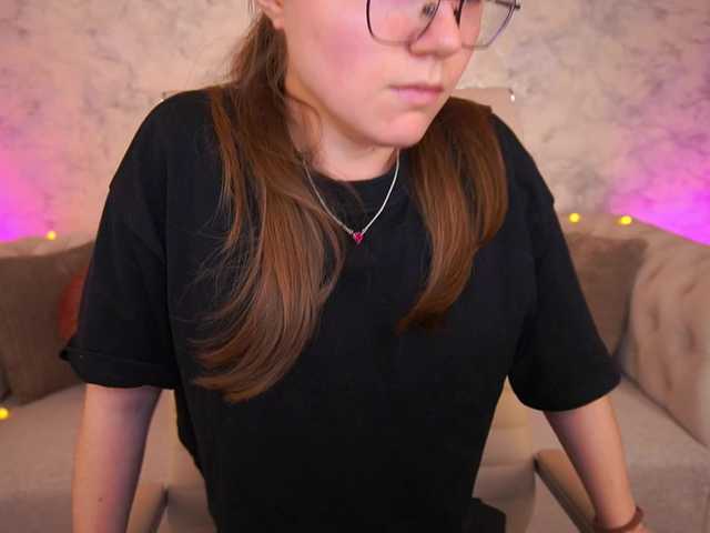 ArrinaWairr live cam on BongaCams