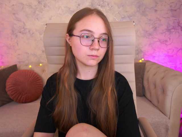 ArrinaWairr live cam on BongaCams