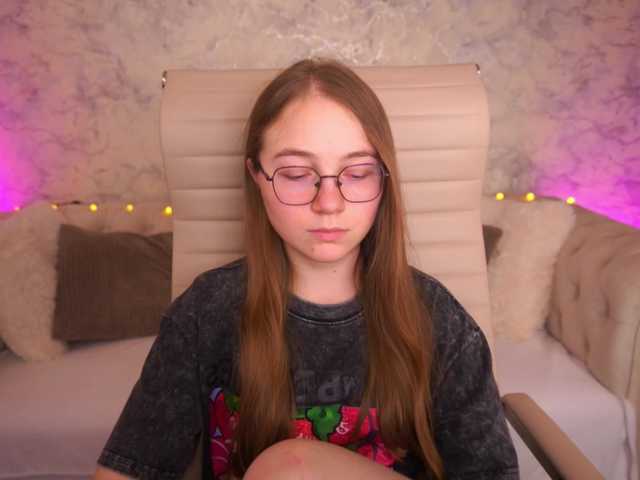 ArrinaWairr live cam on BongaCams