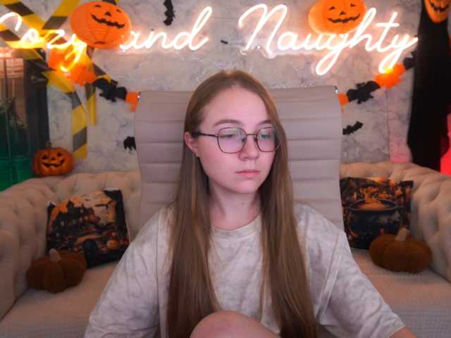 ArrinaWairr live cam on BongaCams