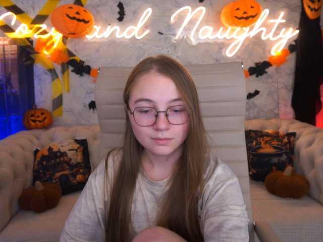ArrinaWairr live cam on BongaCams