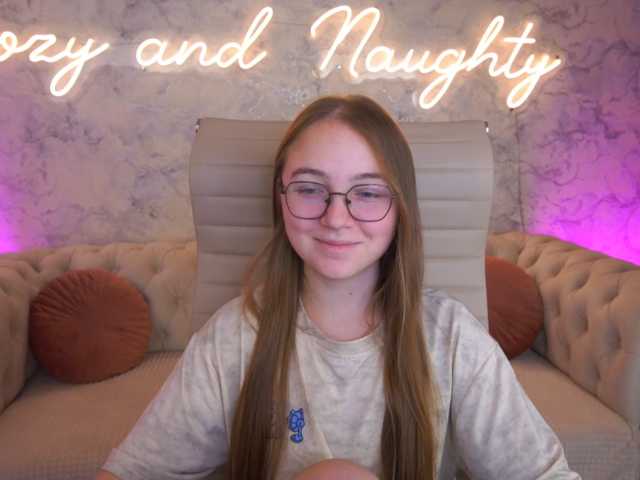 ArrinaWairr live cam on BongaCams