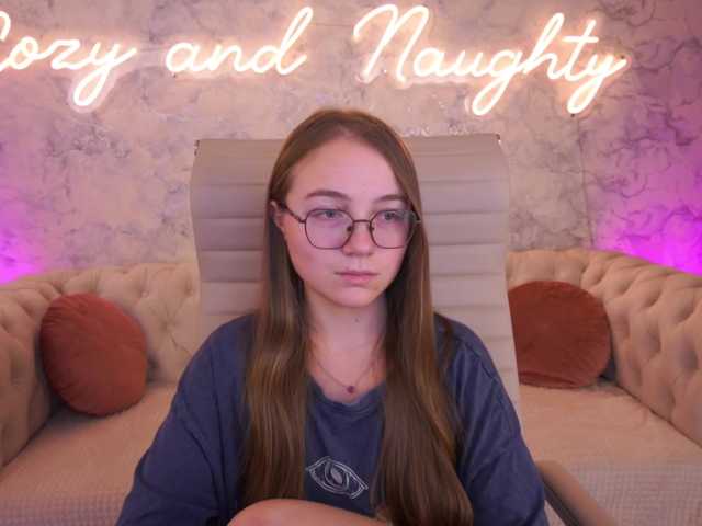 ArrinaWairr live cam on BongaCams