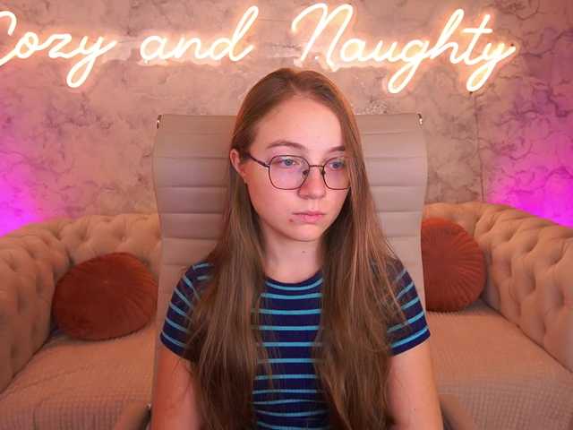 ArrinaWairr live cam on BongaCams