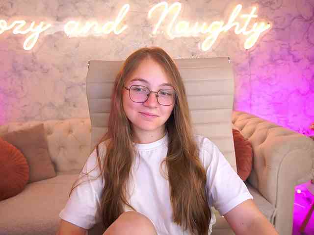 random live chat ArrinaWairr