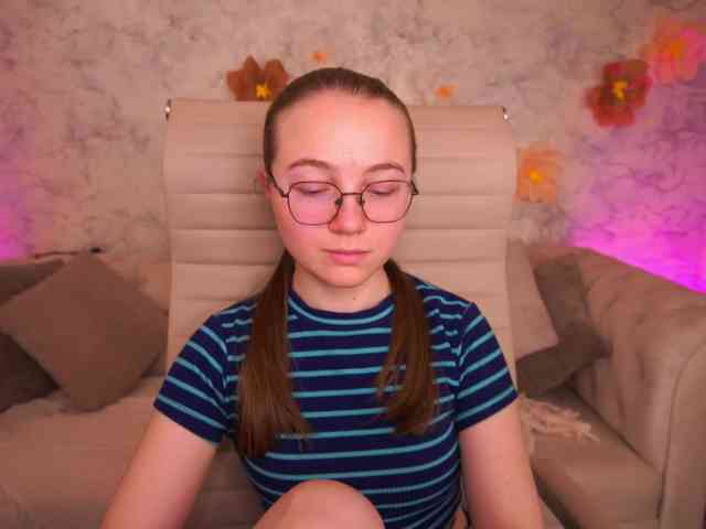 ArrinaWairr Live Webcam on BongaCams