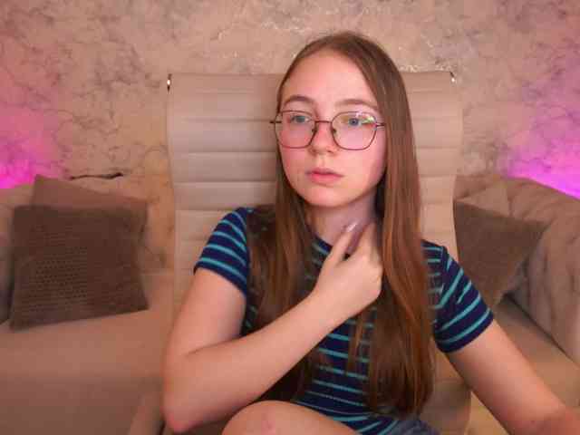ArrinaWairr Live Webcam on BongaCams