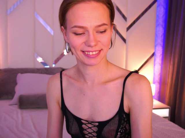 ShyySiren live cam on BongaCams