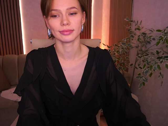 ShyySiren live webcam show