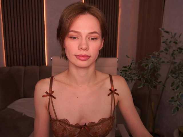 ShyySiren live webcam show