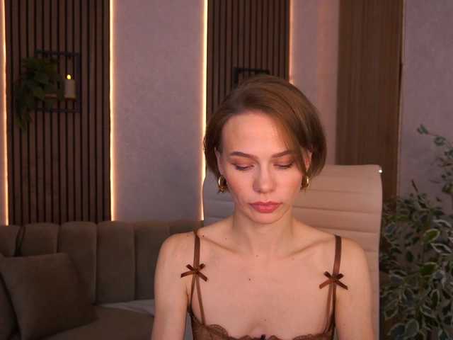ShyySiren live cam on BongaCams