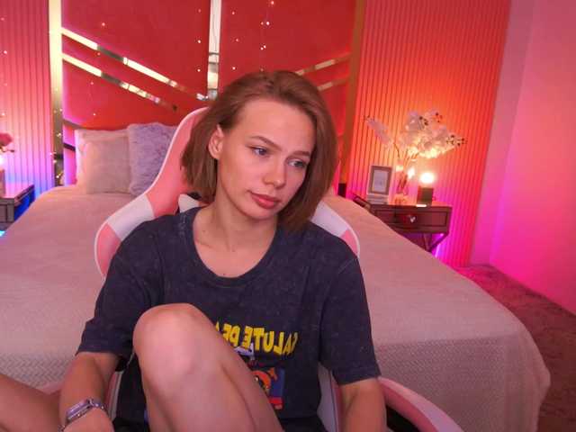 ShyySiren live cam on BongaCams