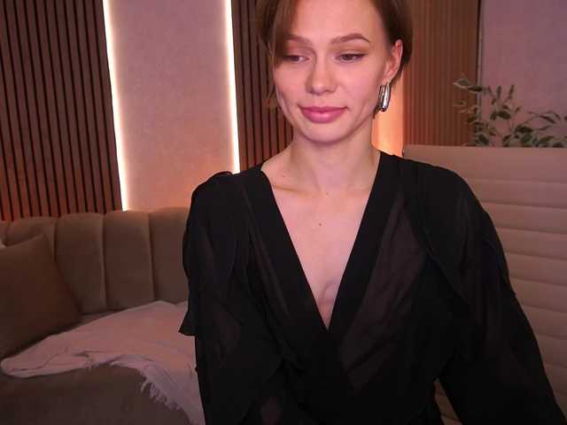 ShyySiren live webcam show