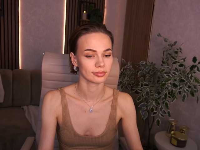 ShyySiren live cam