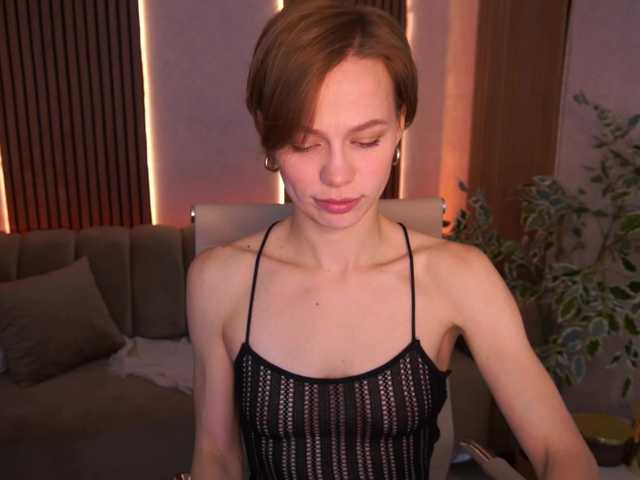 стрип от ShyySiren