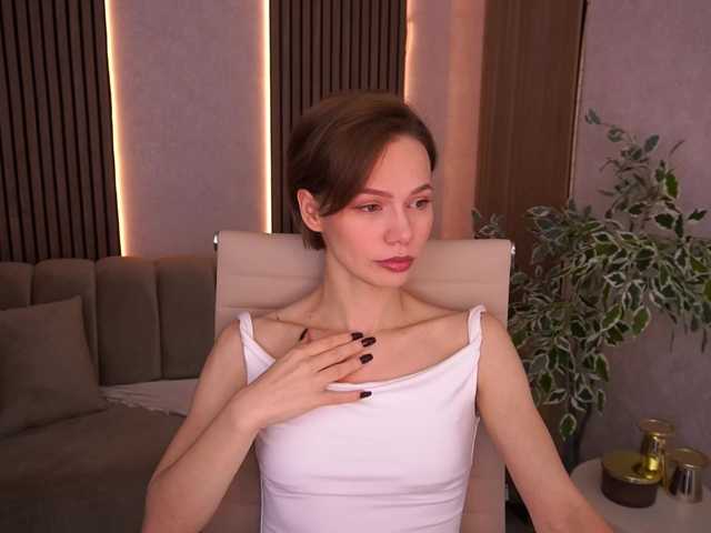 ShyySiren live cam on BongaCams