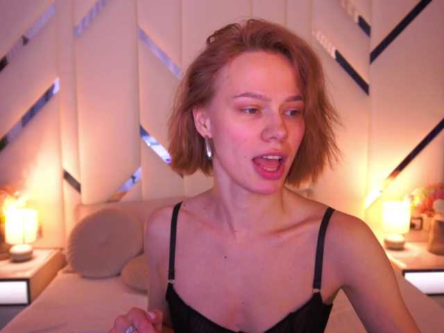 ShyySiren live cam on BongaCams