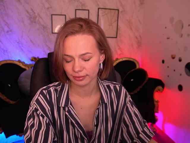 ShyySiren webcam