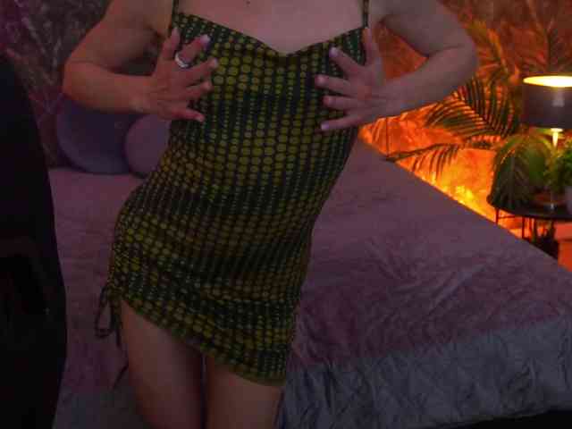 ShyySiren webcam