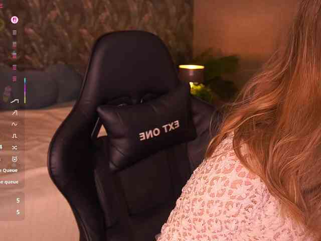 MollyyMay webcam