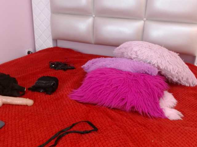 Nezzukoo live cam on BongaCams