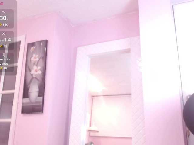 Nezzukoo live cam on BongaCams