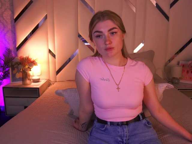 LollyRosee