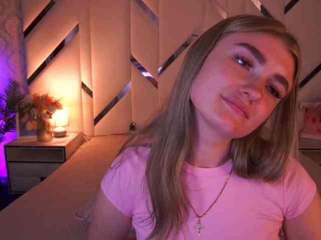 LollyRosee Live Webcam on BongaCams