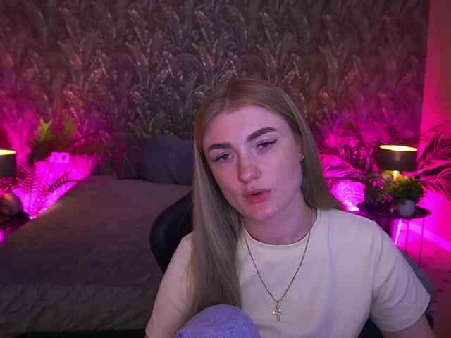 LollyRosee