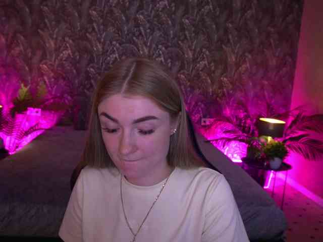 LollyRosee