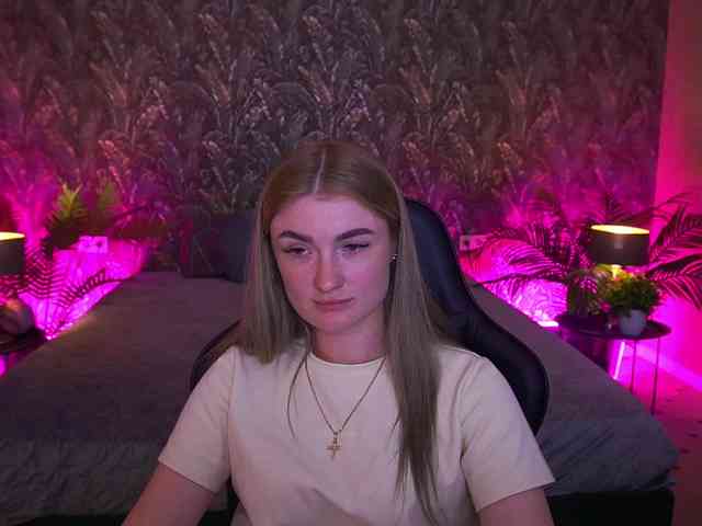 LollyRosee