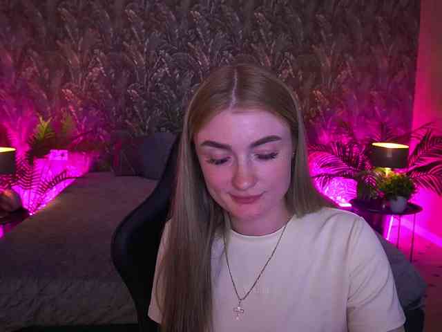 LollyRosee