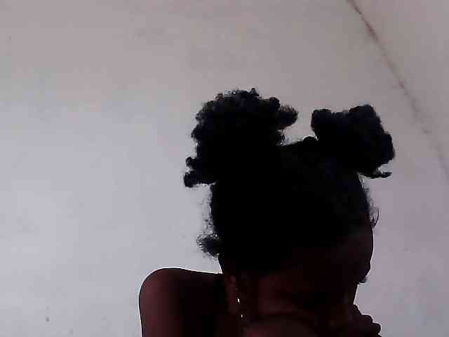 Elinah1 webcam