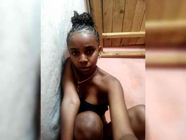 Modèle: Elinah1