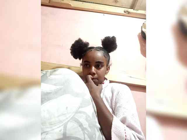 Modèle: Elinah1