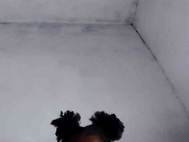 Elinah1 webcam