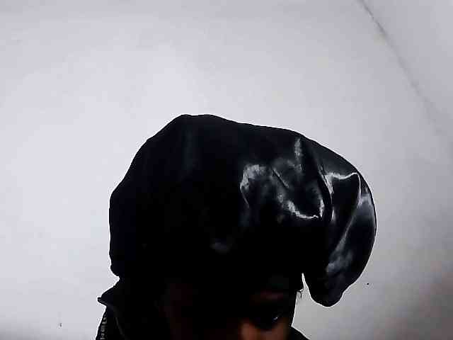 Elinah1 webcam