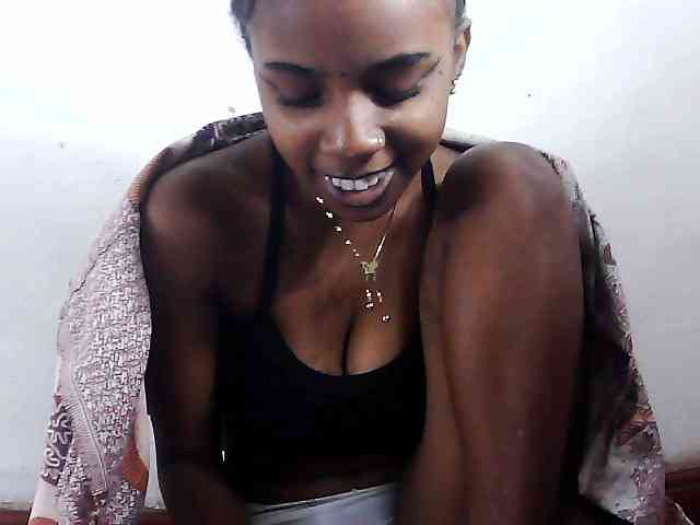 Elinah1 webcam